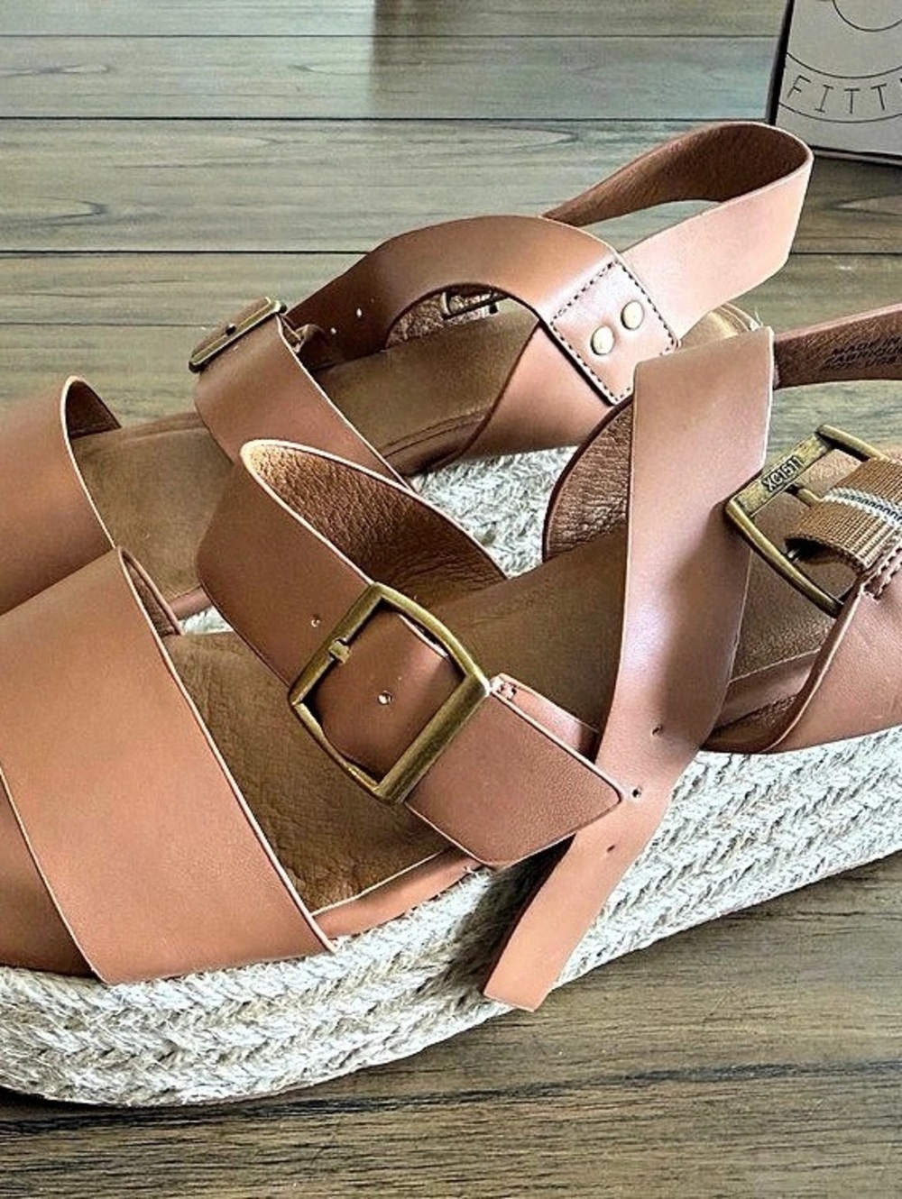 Women's Wedge Sandals Brown US 8 Brand New